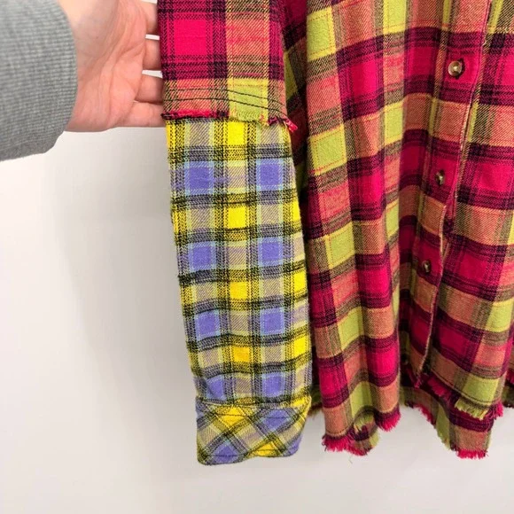BDG Urban Outfitters One Way or Another Plaid Flannel Shirt Womens Medium Pink - Picture 5 of 12